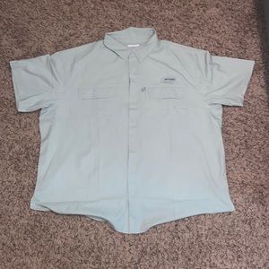 BRAND NEW COLUMBIA PFG SHIRT!!